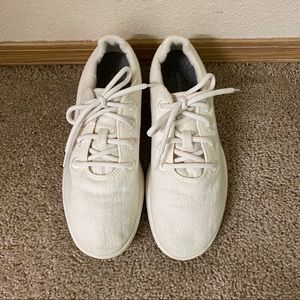 Men’s wool runners (allbirds)